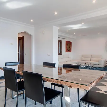 Apartament 218 Puerto Banus Front Line 270 Meters *